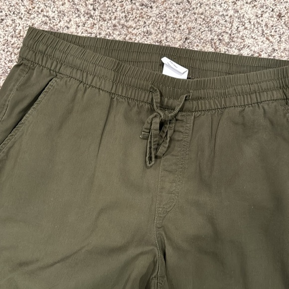 L Gap Army Green Drawstring Pant - Picture 2 of 2